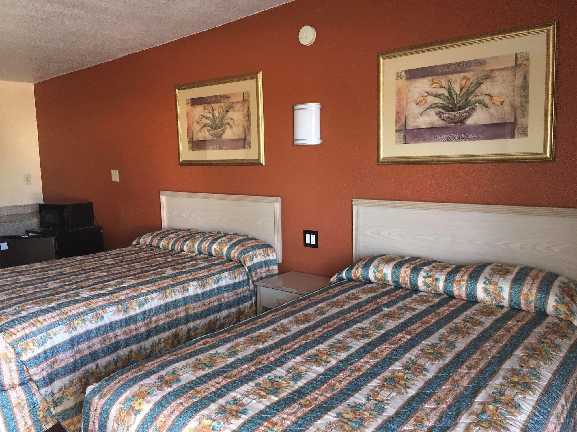 Desert Inn Westmorland Экстерьер фото