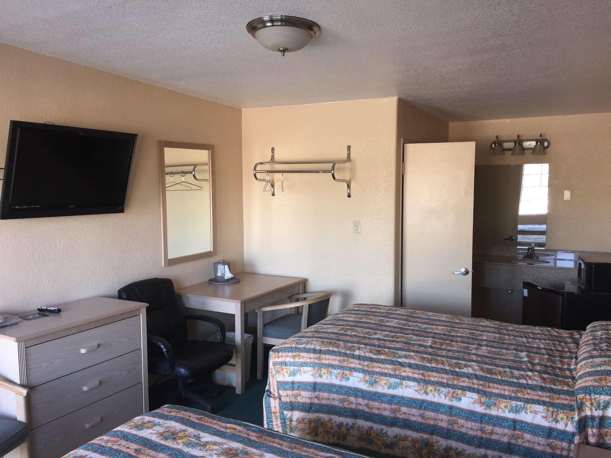 Desert Inn Westmorland Экстерьер фото